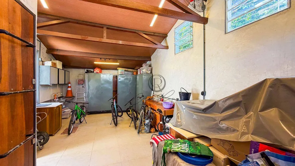 Casa, 4 quartos, 244 m² - Foto 57