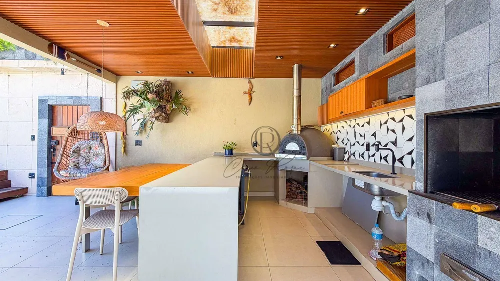 Casa, 4 quartos, 244 m² - Foto 11