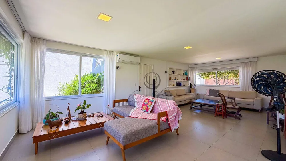 Casa, 4 quartos, 244 m² - Foto 26