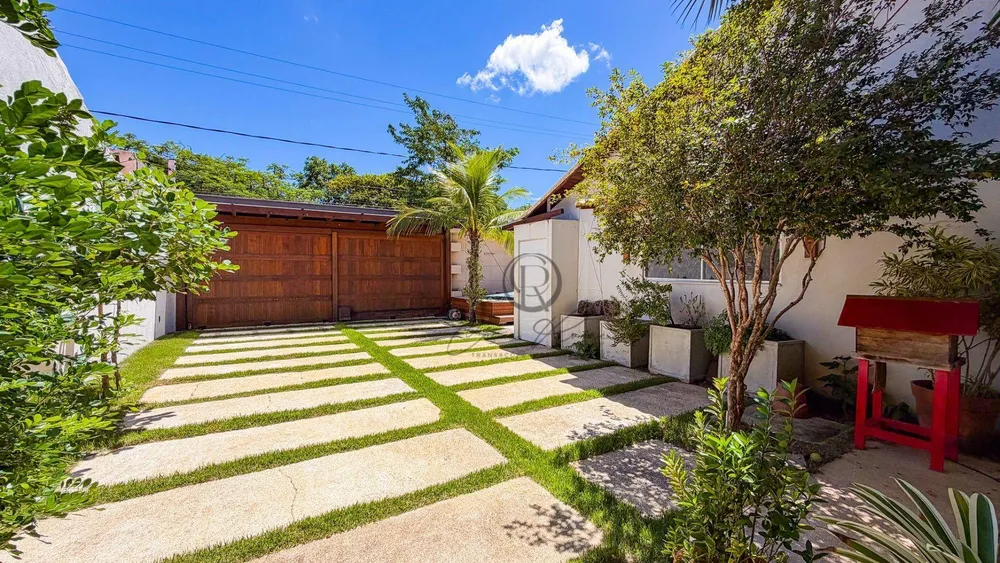 Casa, 4 quartos, 244 m² - Foto 8