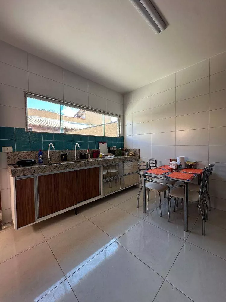 Casa, 3 quartos, 134 m² - Foto 1