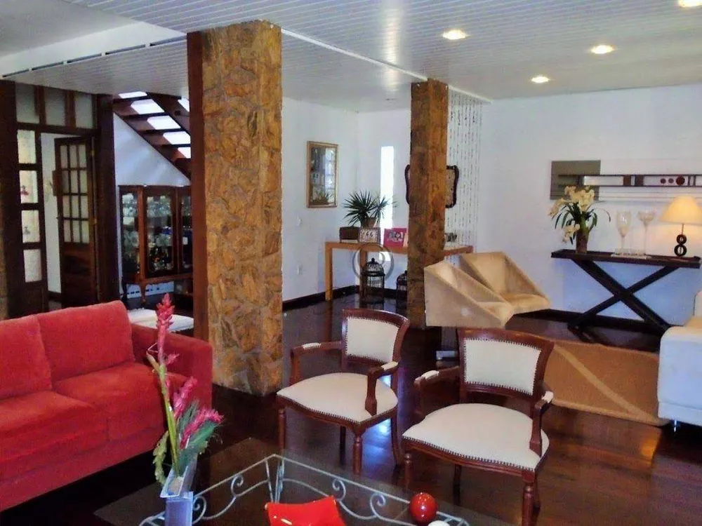 Casa, 4 quartos, 300 m² - Foto 31