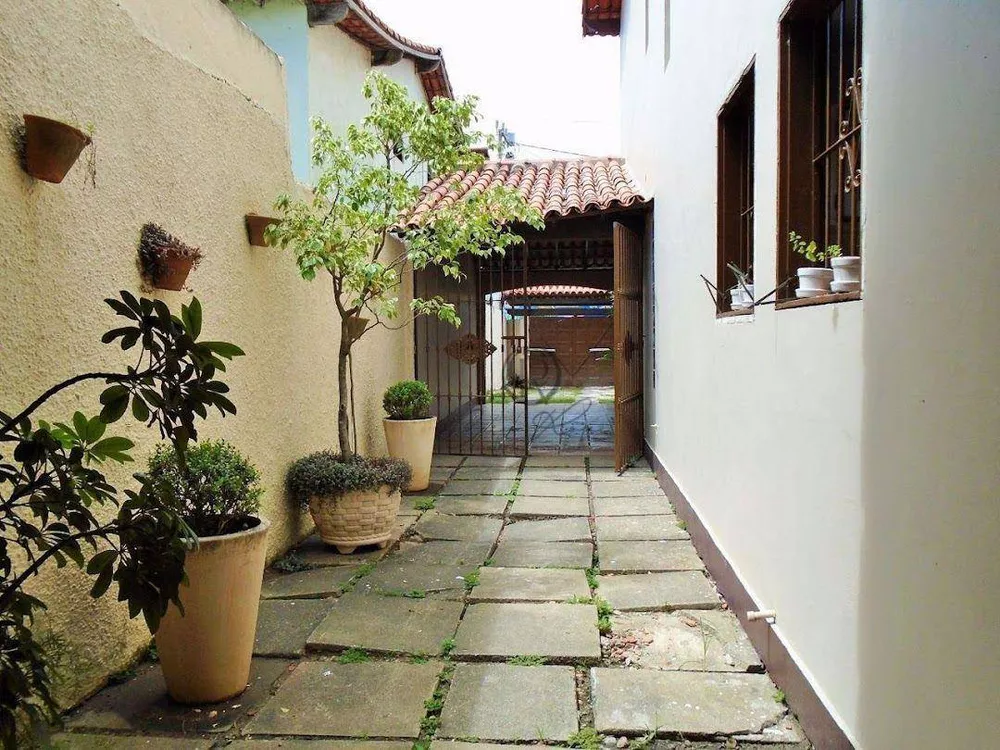 Casa, 4 quartos, 300 m² - Foto 16