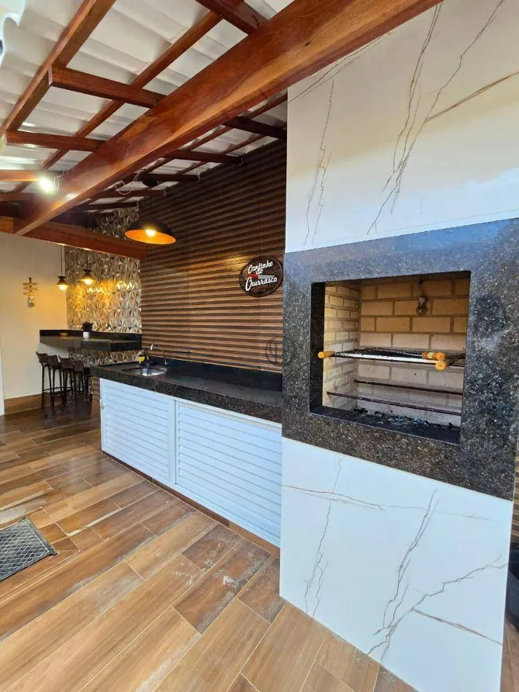Casa, 4 quartos, 250 m² - Foto 3
