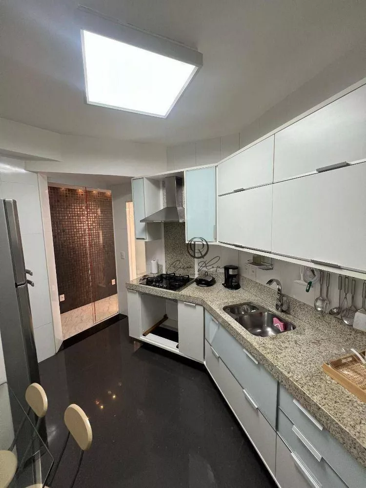 Apartamento, 3 quartos, 270 m² - Foto 14