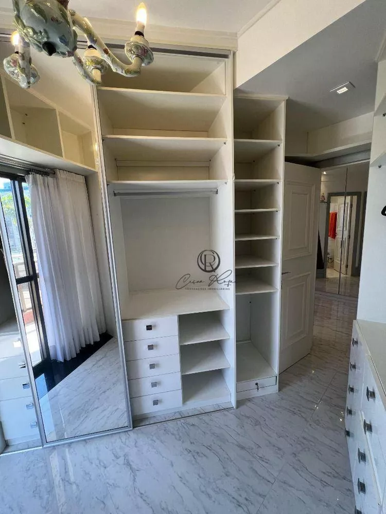 Apartamento, 3 quartos, 270 m² - Foto 9