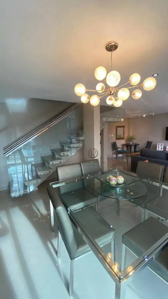 Cobertura, 4 quartos, 231 m² - Foto 3