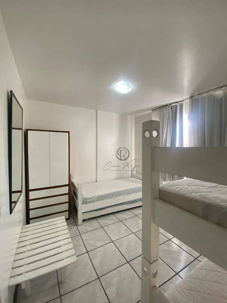 Cobertura, 3 quartos, 196 m² - Foto 13