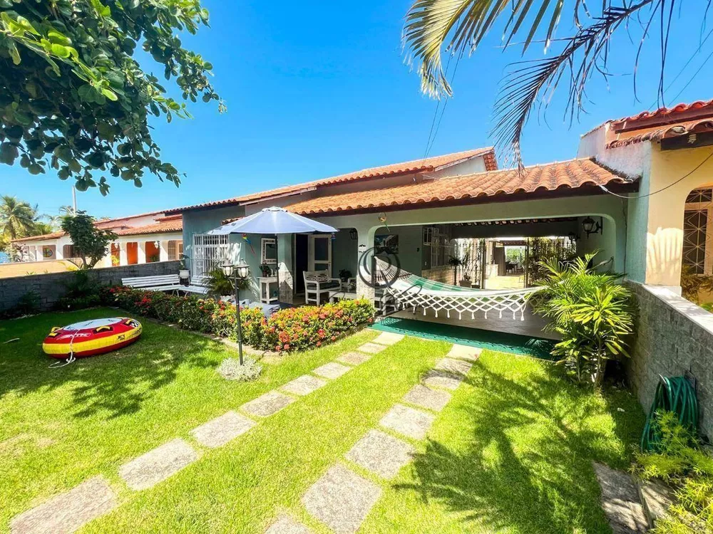 Casa, 6 quartos, 279 m² - Foto 1