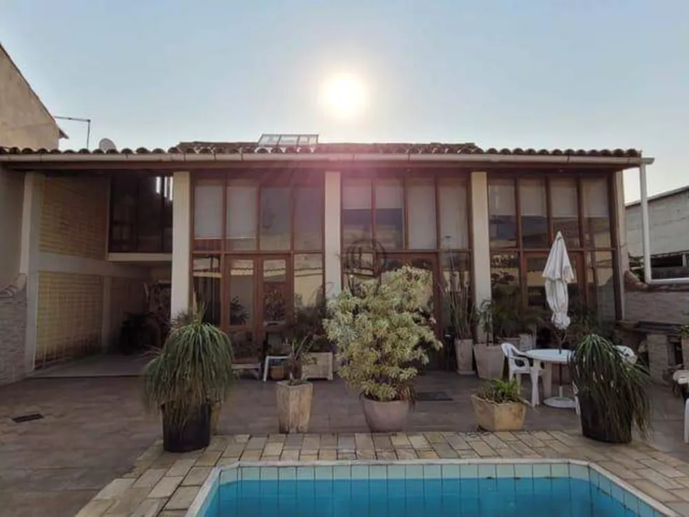 Casa, 4 quartos, 277 m² - Foto 4