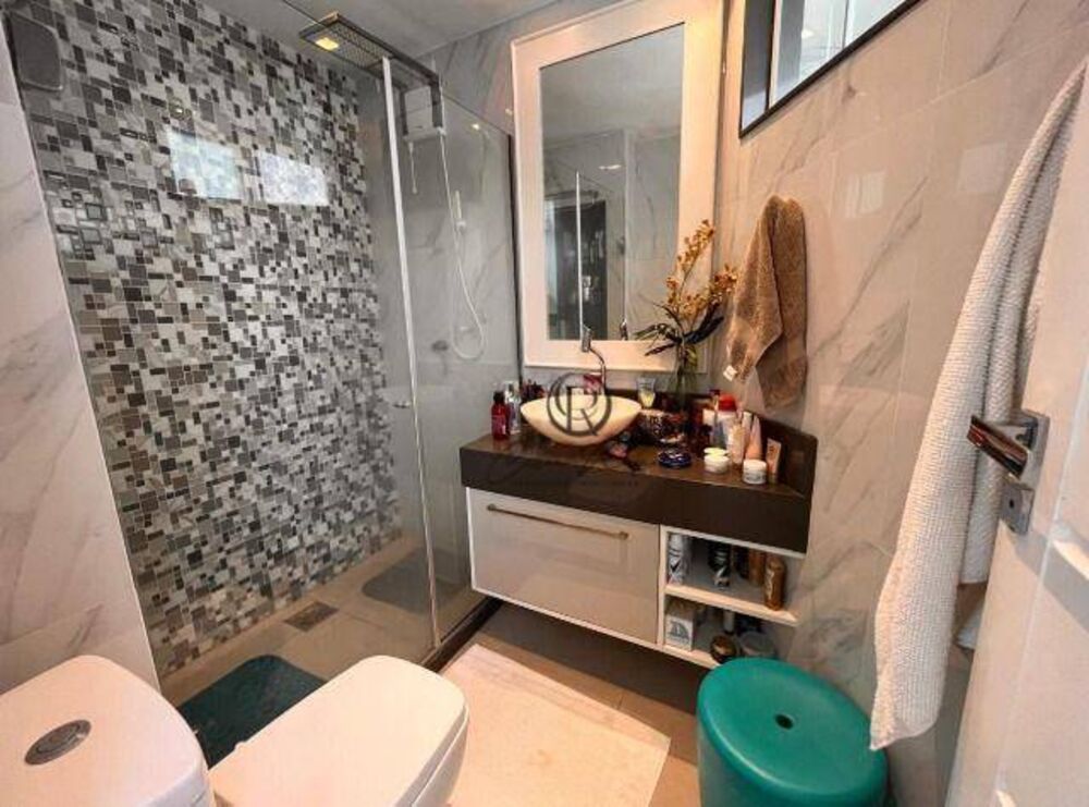 Cobertura à venda com 4 quartos, 250m² - Foto 5