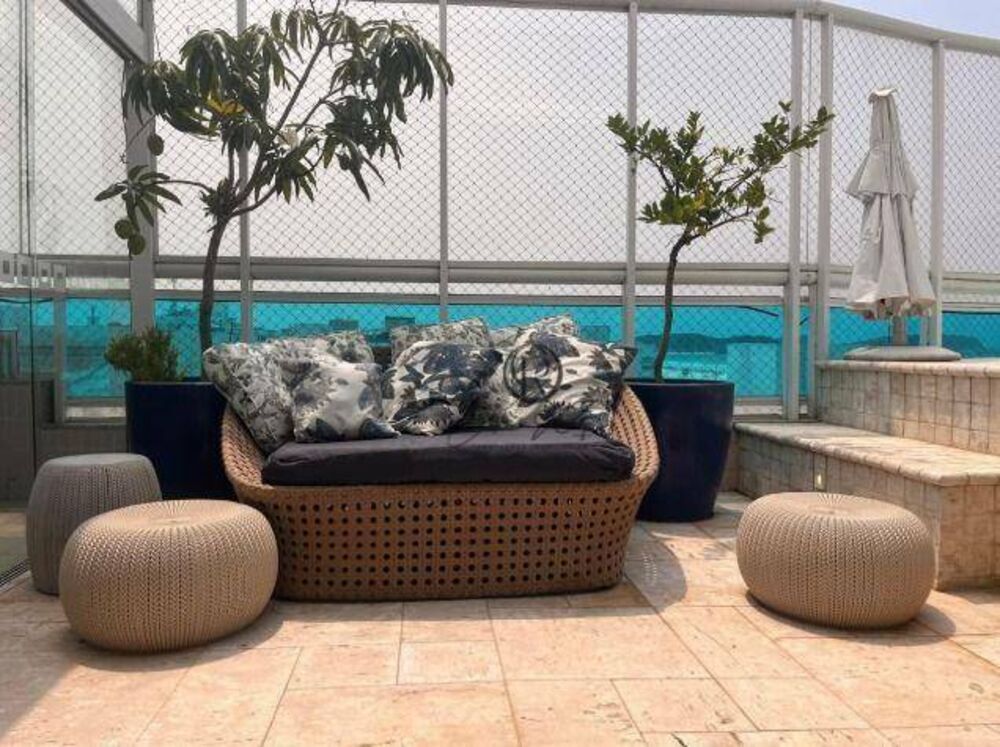 Cobertura à venda com 4 quartos, 250m² - Foto 8