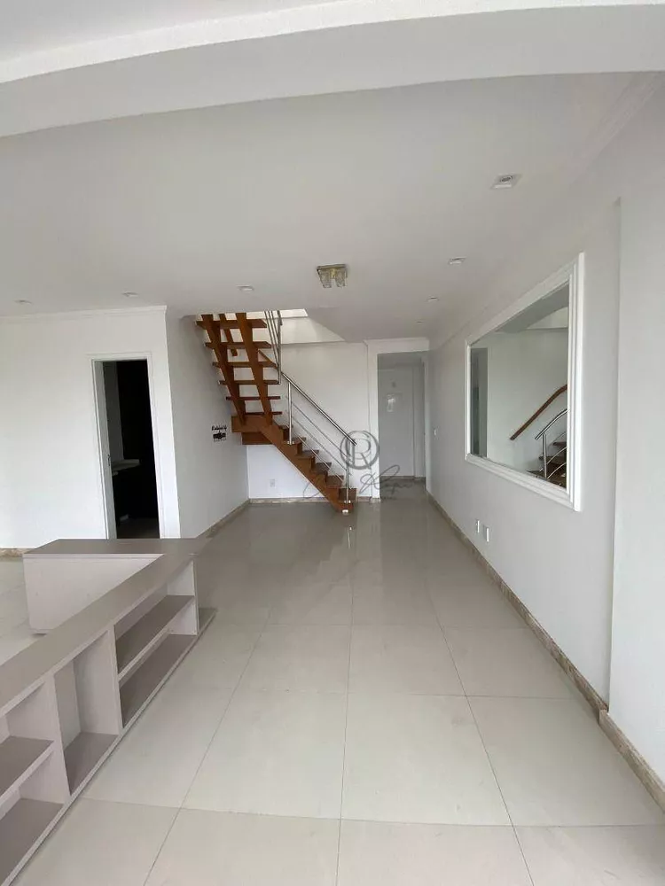 Apartamento, 3 quartos, 196 m² - Foto 3