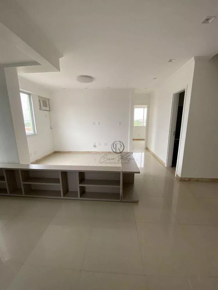 Apartamento, 3 quartos, 196 m² - Foto 2