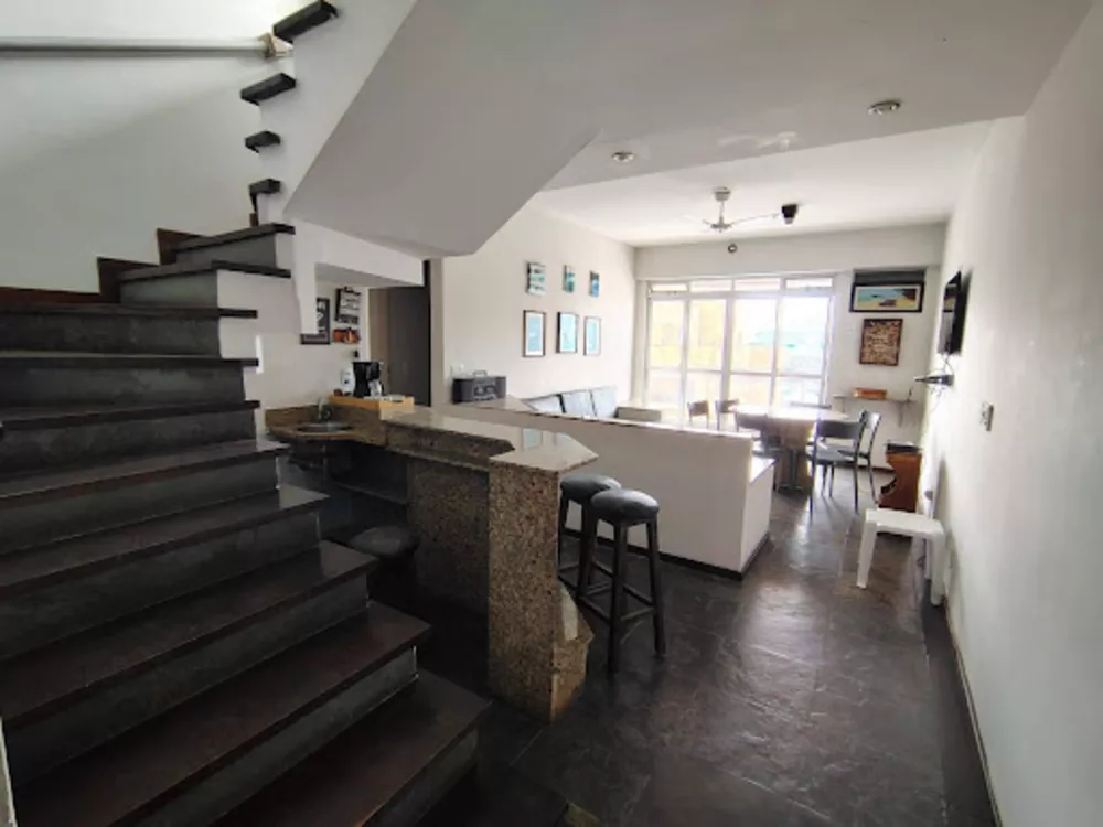 Cobertura, 3 quartos, 200 m² - Foto 2