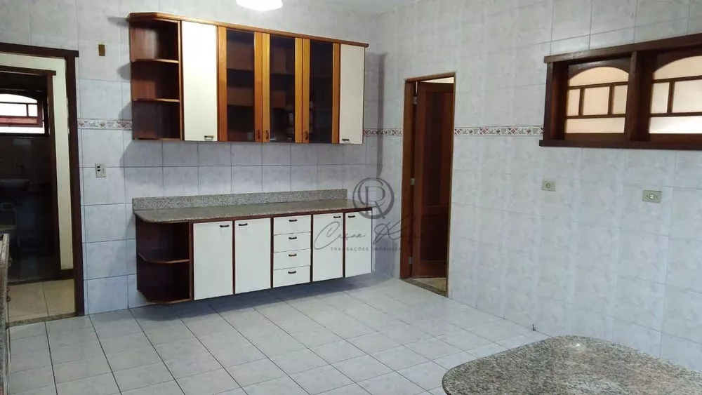 Casa, 3 quartos, 300 m² - Foto 13
