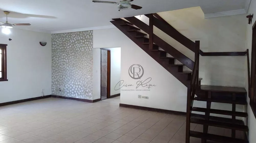 Casa, 3 quartos, 300 m² - Foto 4