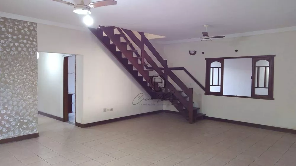 Casa, 3 quartos, 300 m² - Foto 6