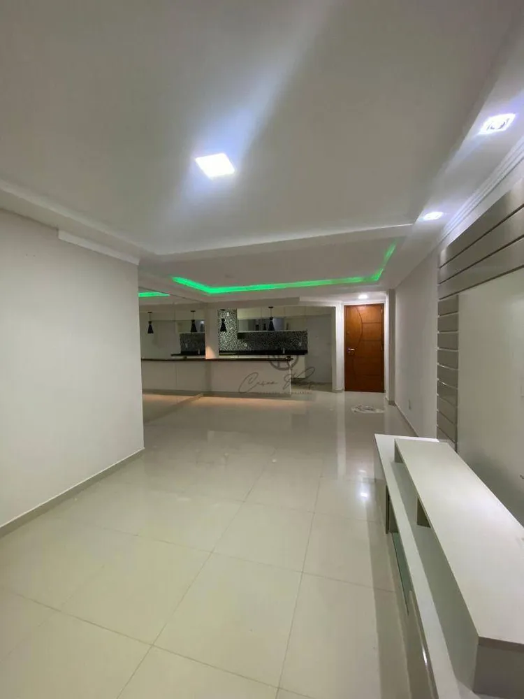 Apartamento, 3 quartos, 110 m² - Foto 1