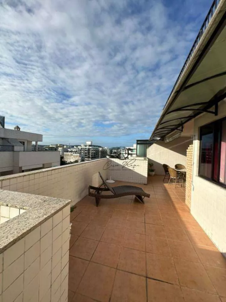 Cobertura, 3 quartos, 220 m² - Foto 3