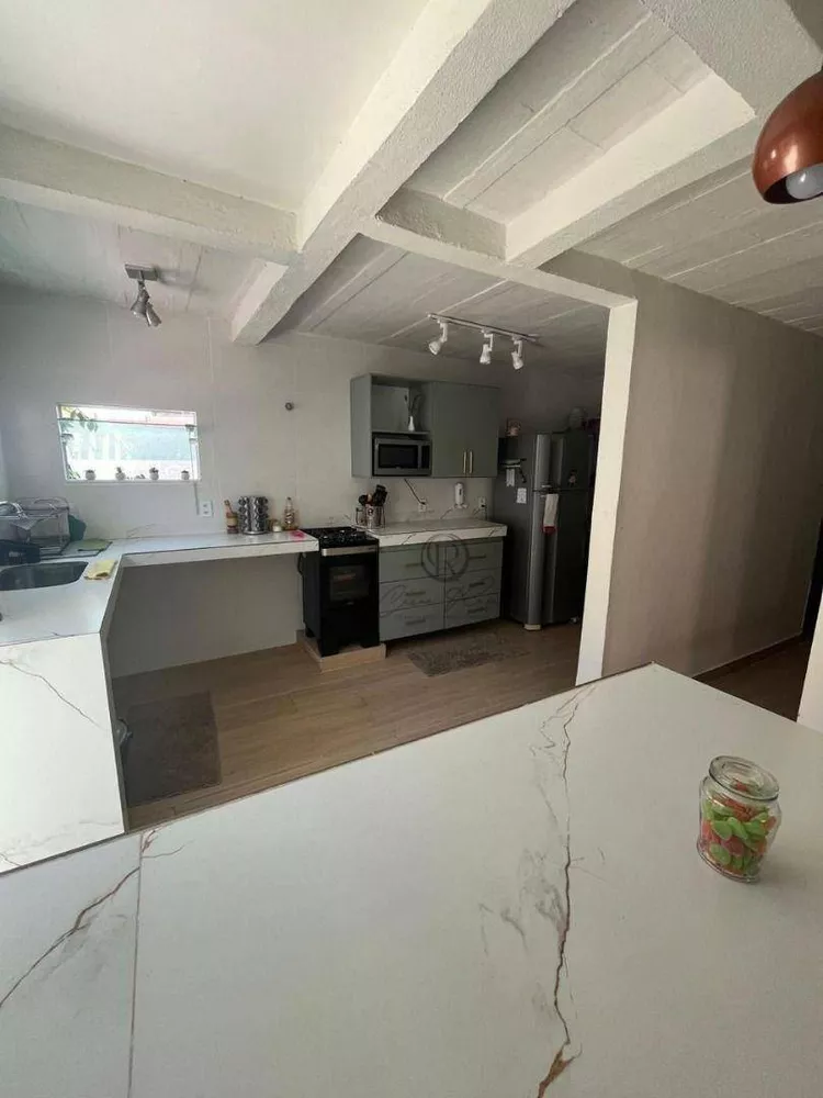 Casa, 4 quartos, 311 m² - Foto 2