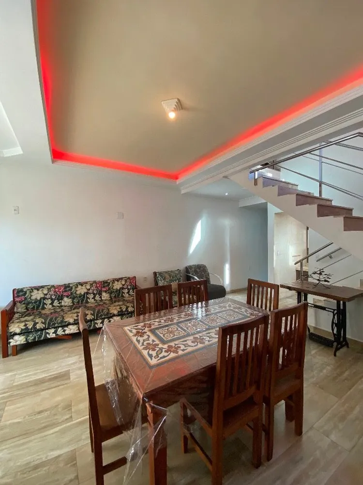 Casa, 4 quartos, 210 m² - Foto 3