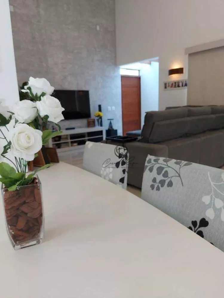 Casa, 3 quartos, 250 m² - Foto 16