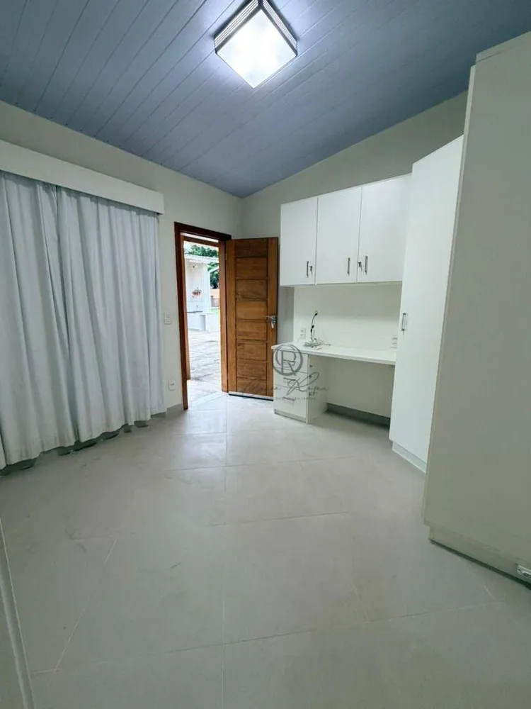 Casa, 4 quartos, 340 m² - Foto 42