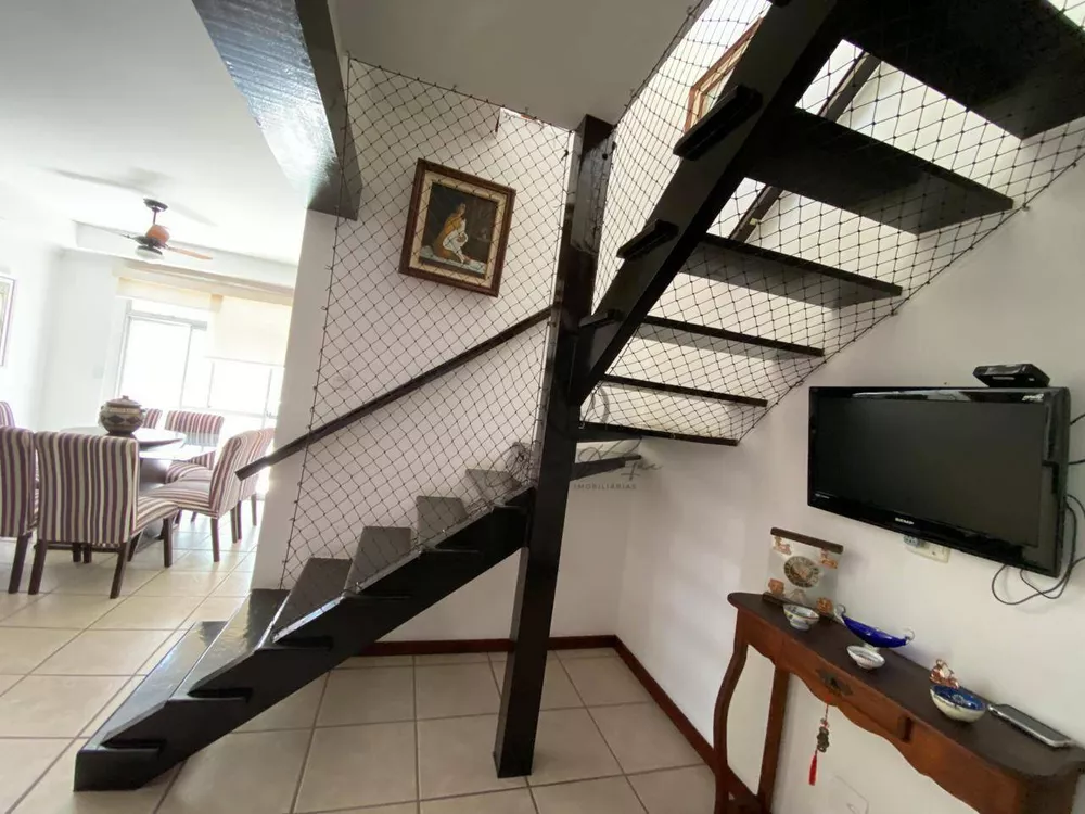 Cobertura, 3 quartos, 220 m² - Foto 5