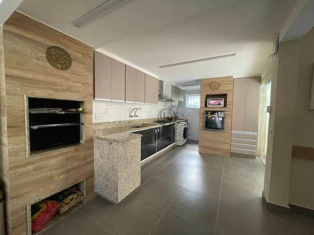 Casa, 5 quartos, 170 m² - Foto 4