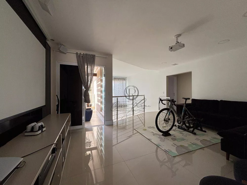 Casa, 4 quartos, 265 m² - Foto 11