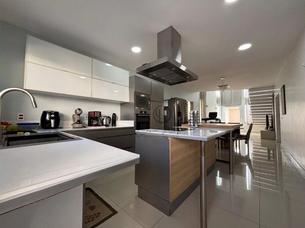 Casa, 4 quartos, 265 m² - Foto 21