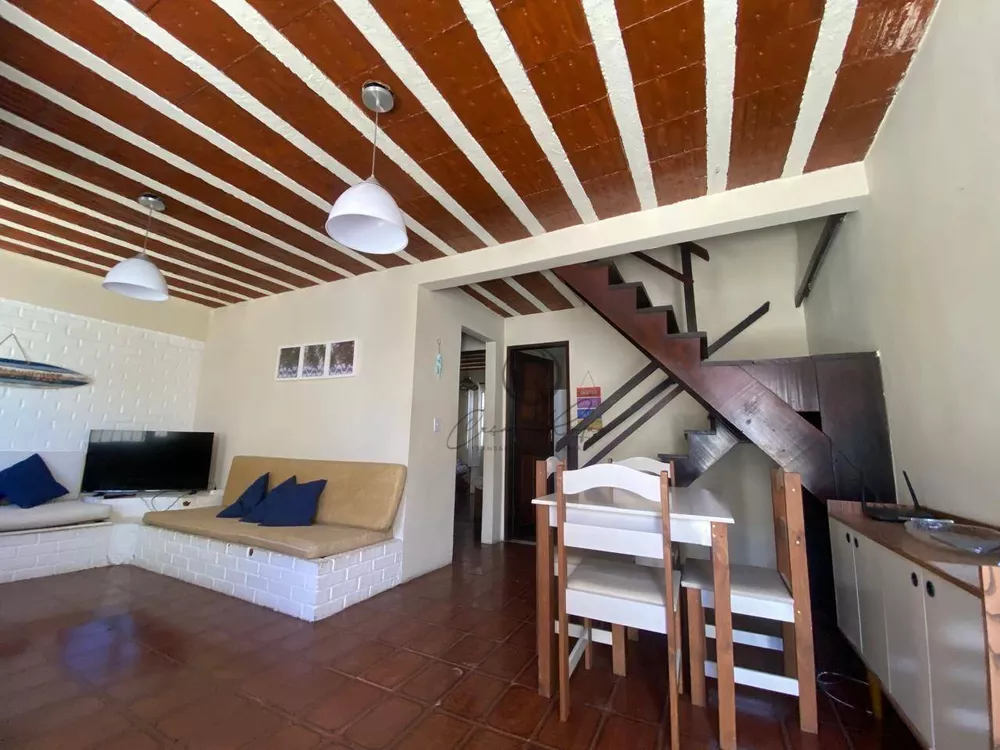 Casa, 5 quartos, 149 m² - Foto 2