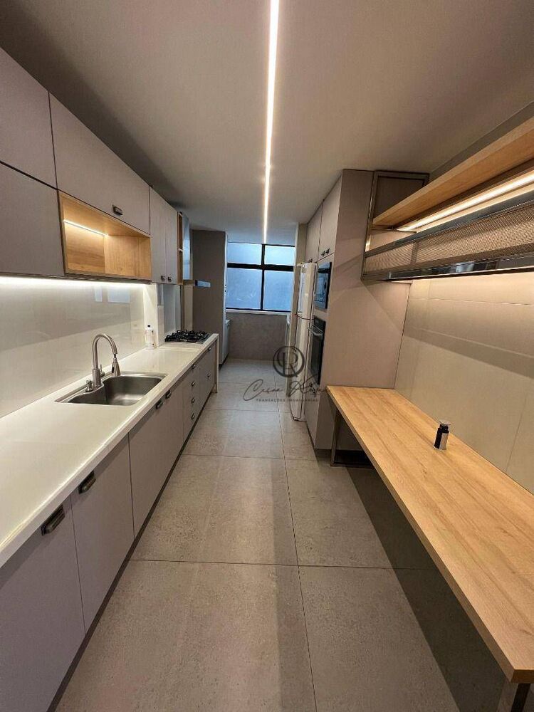 Apartamento, 3 quartos, 250 m² - Foto 12
