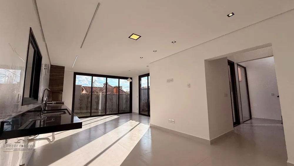 Casa, 4 quartos, 281 m² - Foto 4