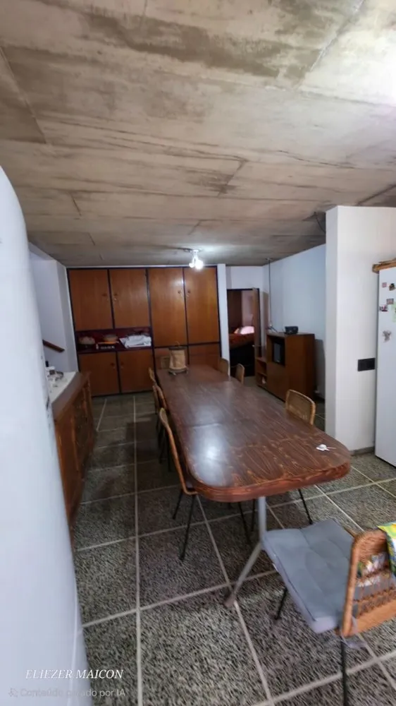 Casa, 4 quartos, 390 m² - Foto 1