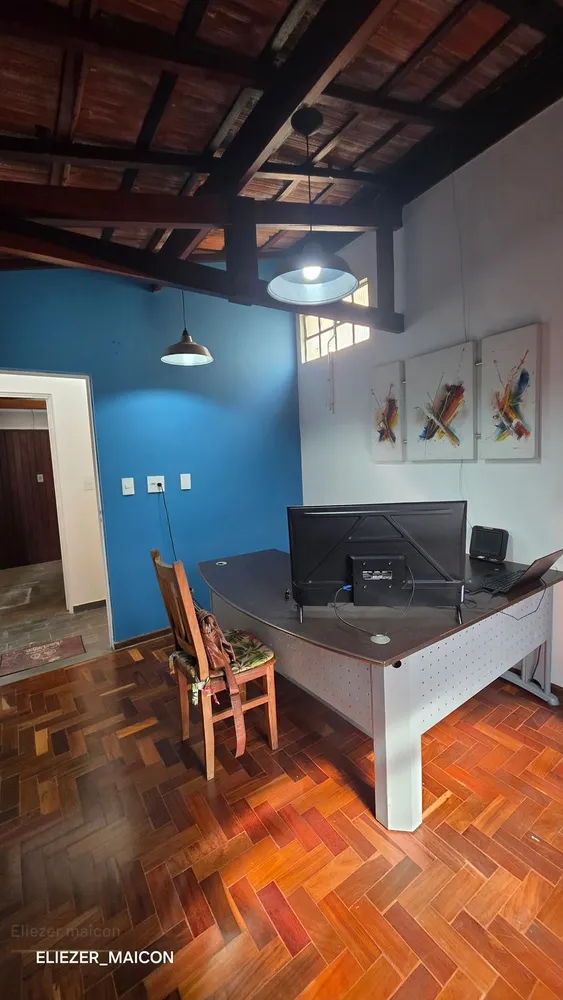 Casa, 3 quartos, 298 m² - Foto 3