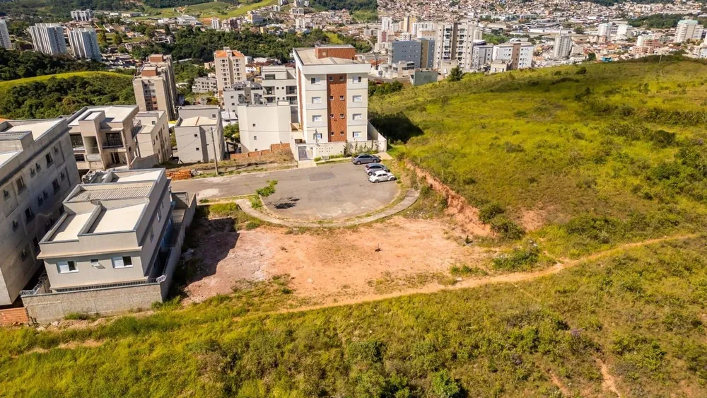 Loteamento e Condomínio, 571 m² - Foto 2