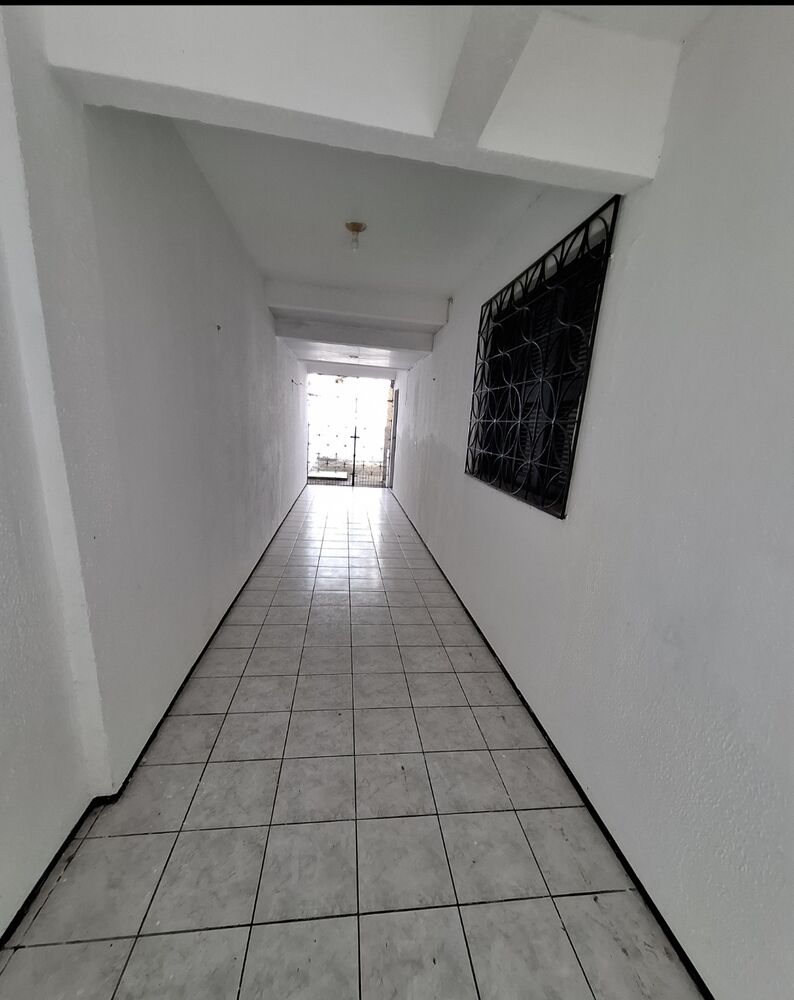 Casa à venda com 3 quartos, 170m² - Foto 4