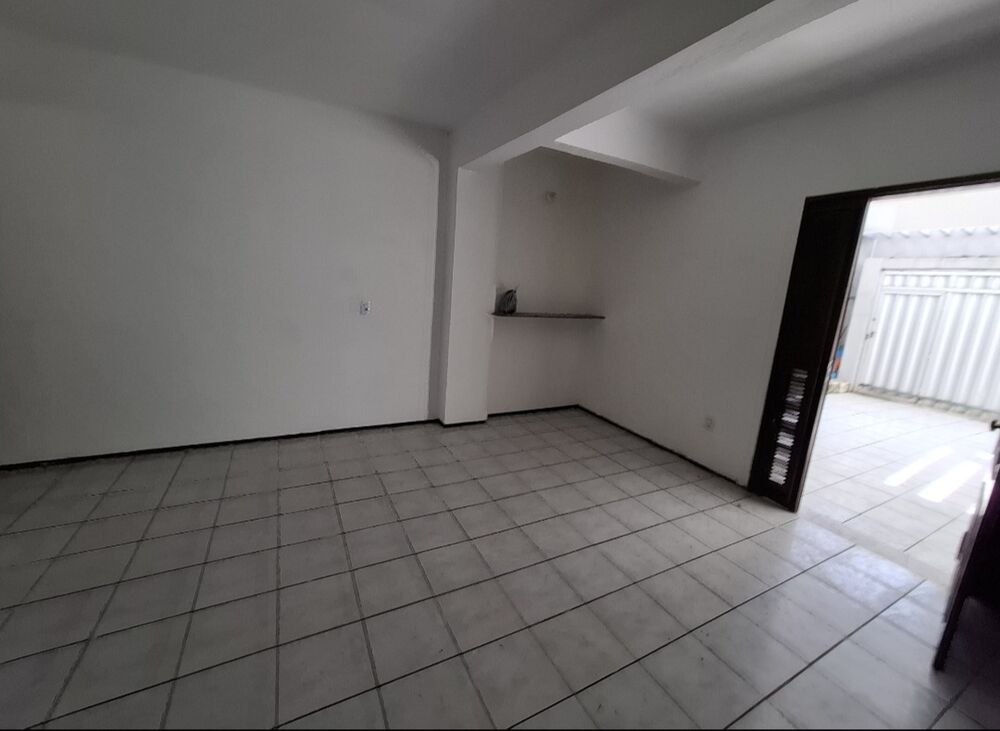 Casa à venda com 3 quartos, 170m² - Foto 5