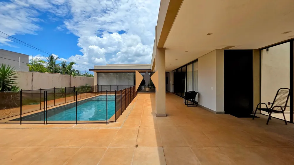 Sobrado, 3 quartos, 450 m² - Foto 1