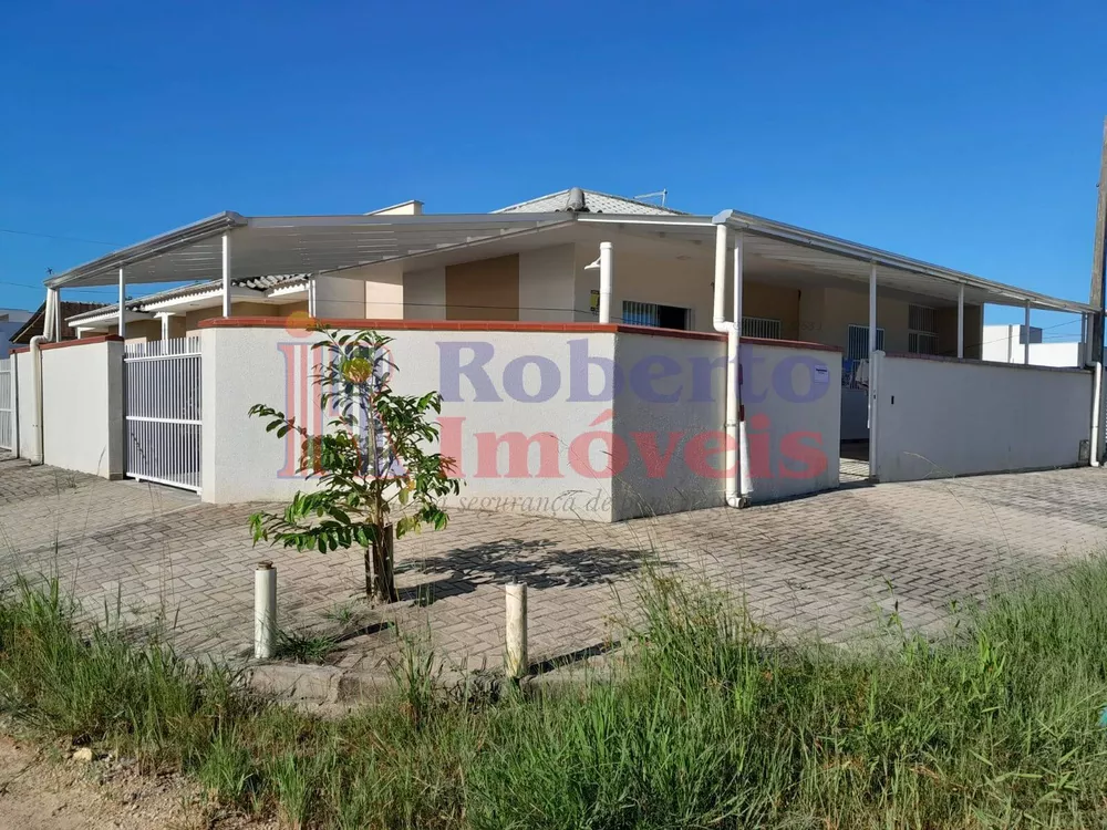 Casa à venda com 3 quartos, 160m² - Foto 2