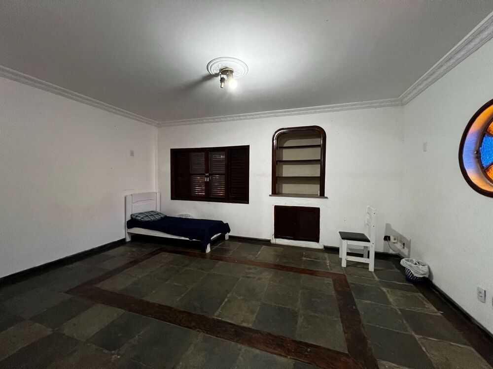 Casa, 7 quartos, 340 m² - Foto 2