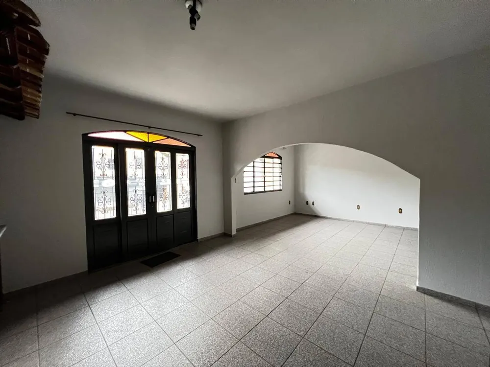 Casa, 1 quarto, 220 m² - Foto 10