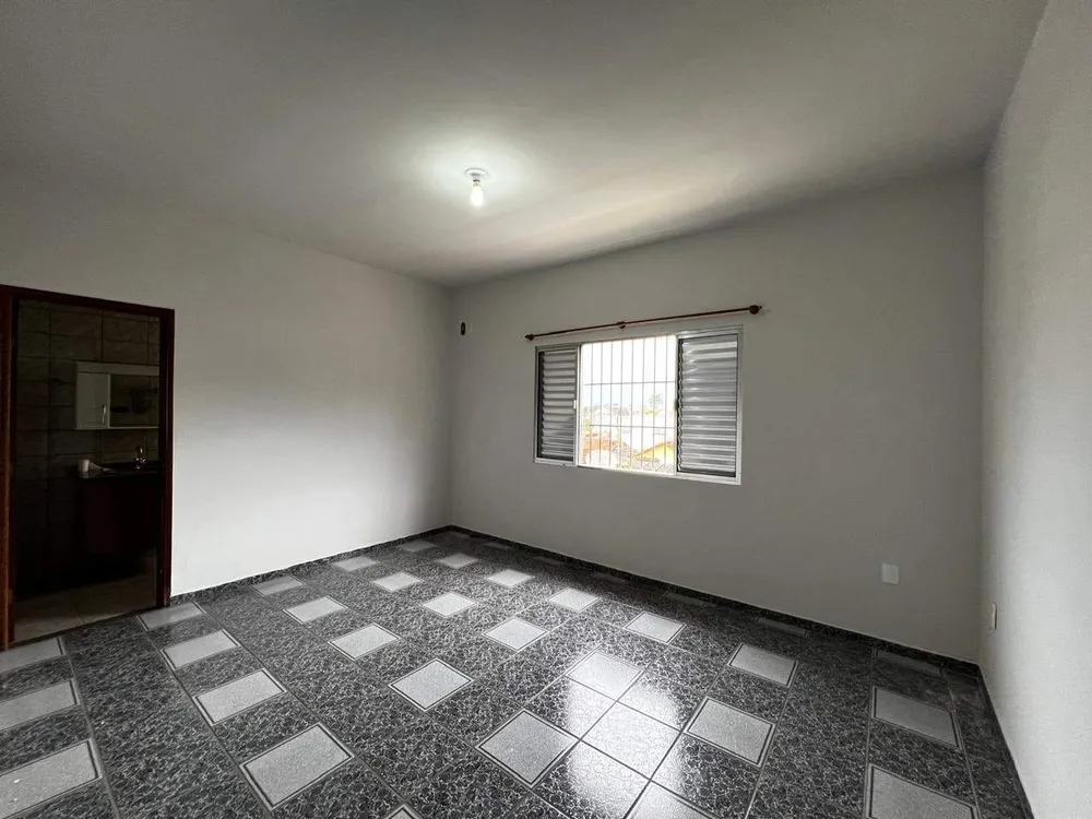 Casa, 1 quarto, 220 m² - Foto 3
