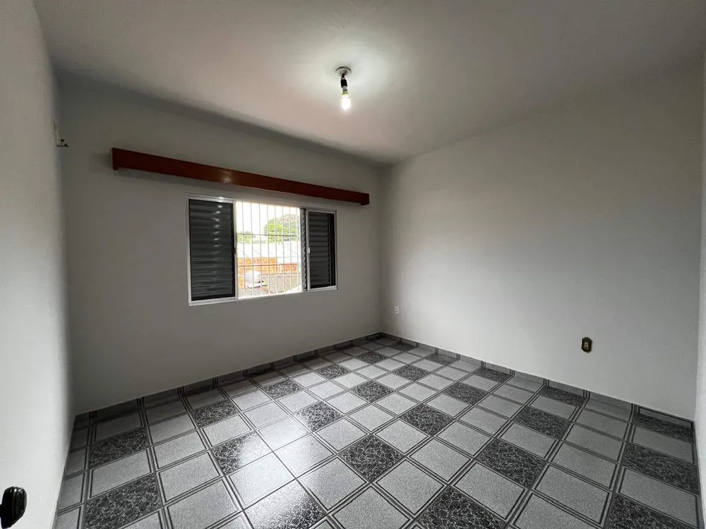 Casa, 1 quarto, 220 m² - Foto 4