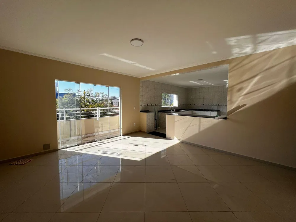 Apartamento, 3 quartos, 300 m² - Foto 1