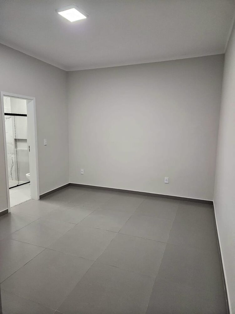 Apartamento à venda com 3 quartos, 110m² - Foto 3