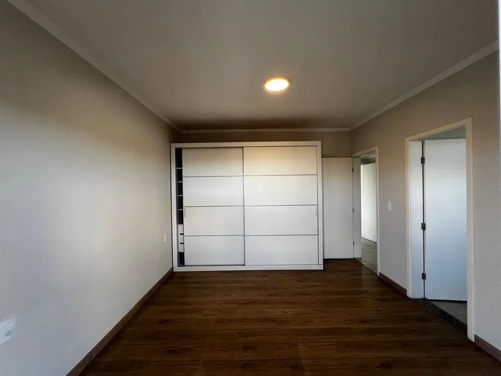 Apartamento, 3 quartos, 208 m² - Foto 1