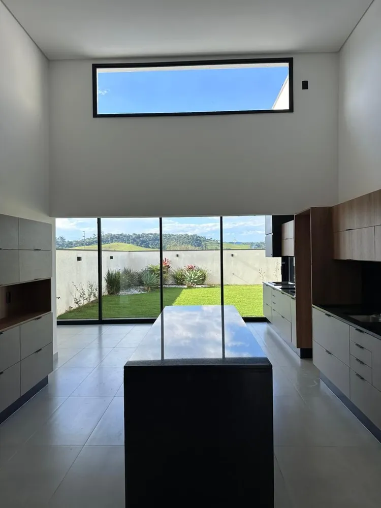 Casa, 3 quartos, 180 m² - Foto 2